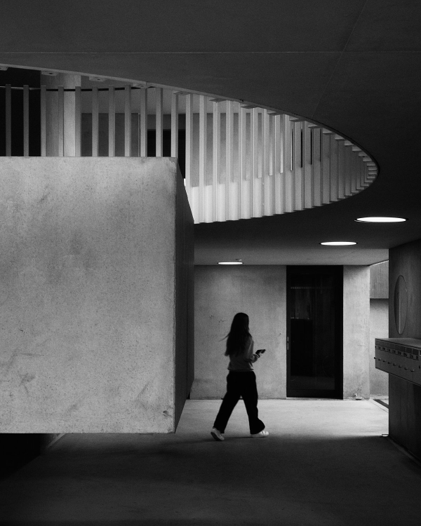 Claude Ponchant — Point Focal